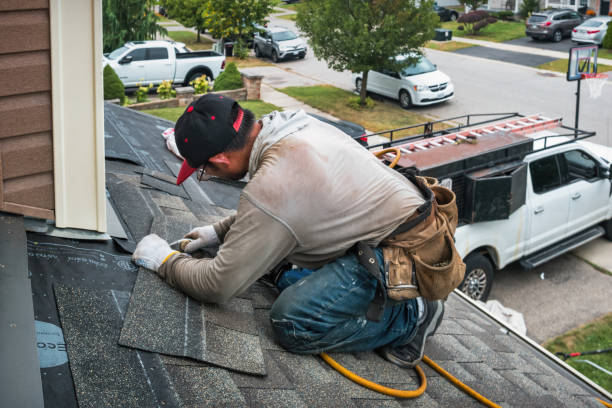 Professional Roofing technician working in Conda, ID
